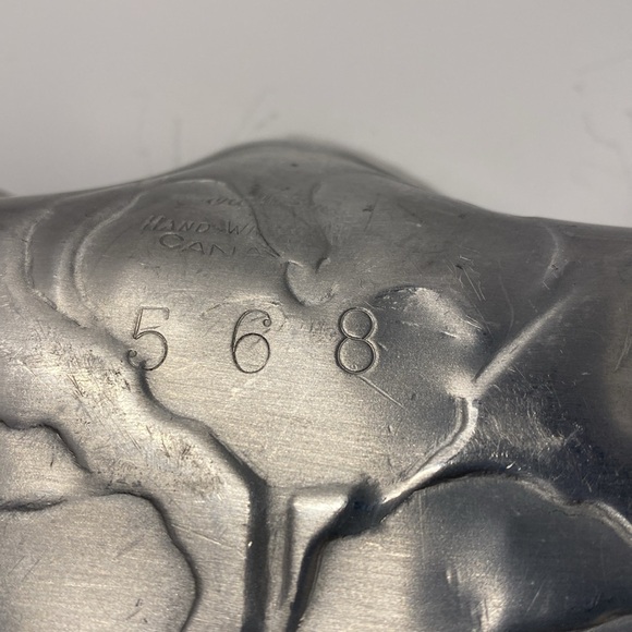 Craft Studios mid century modern metal ruffled dish decorated with roses. - Picture 6 of 8